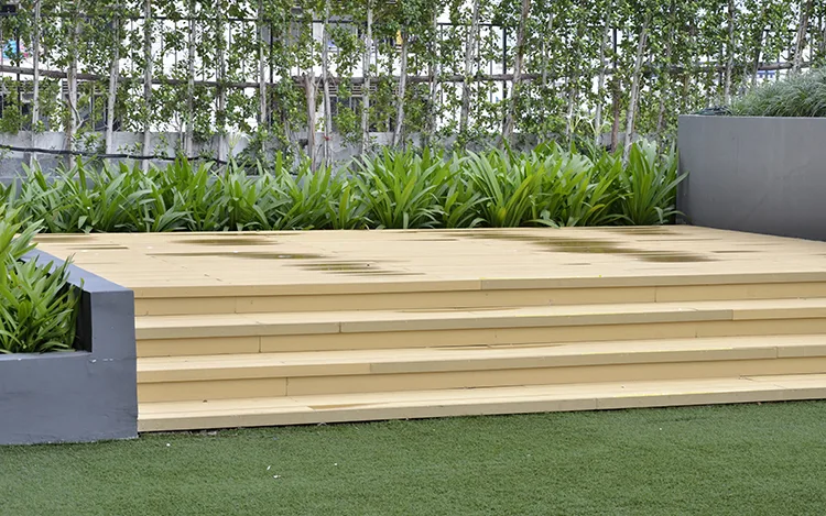 Composite-Deck-Stairs