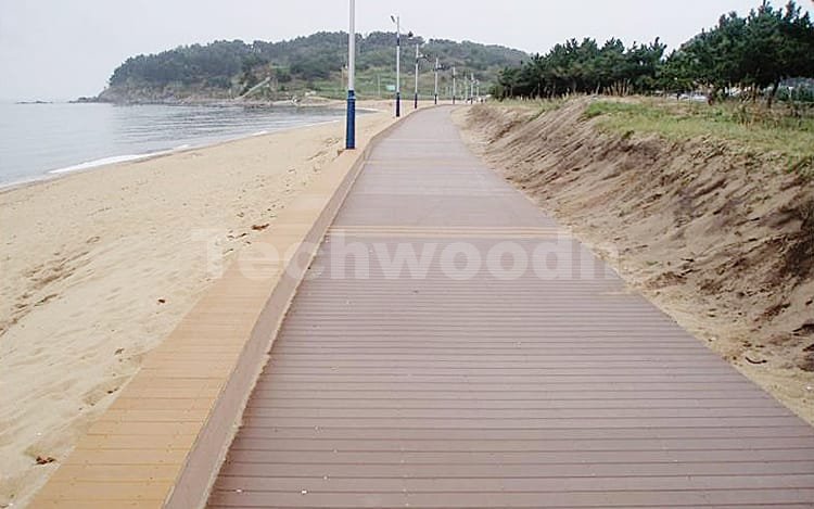 brown-wpc-decking-board