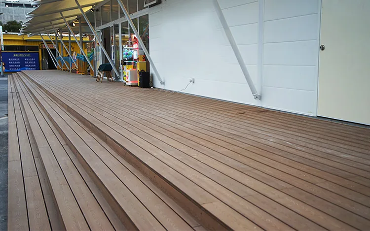 Composite Straight on Concrete