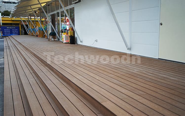 Composite Straight on Concrete