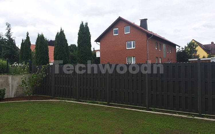 vallas de jardín negras