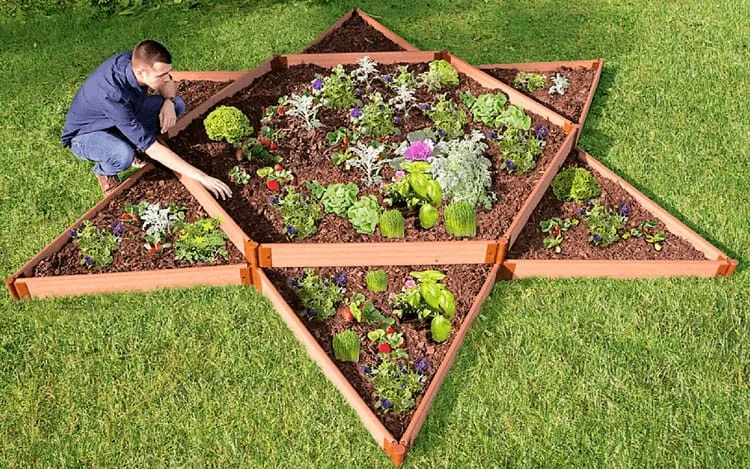 Cama de jardín elevada fácil de hacer con bricolaje