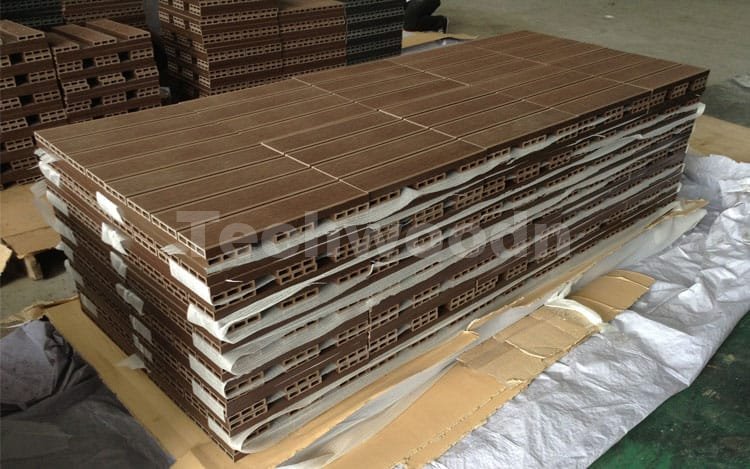 Como construir ladrilhos de deck para pátio (1) Como construir ladrilhos de deck para pátio (1)