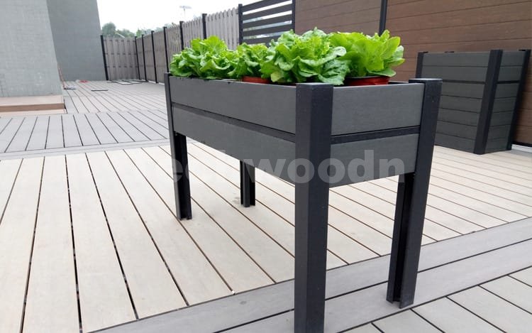 Elevated Planters for Garden Beds