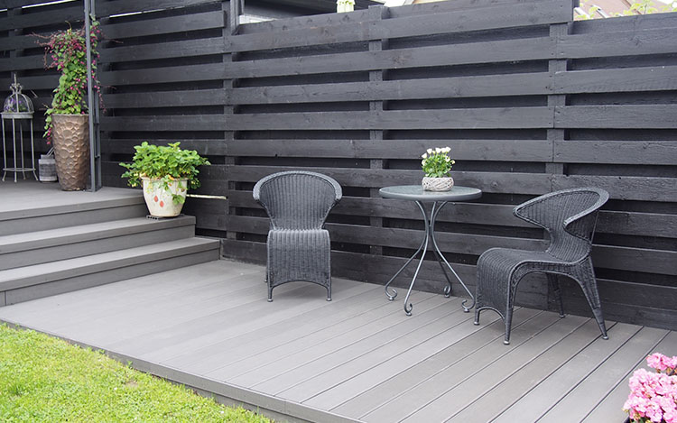 pros and cons of WPC decking