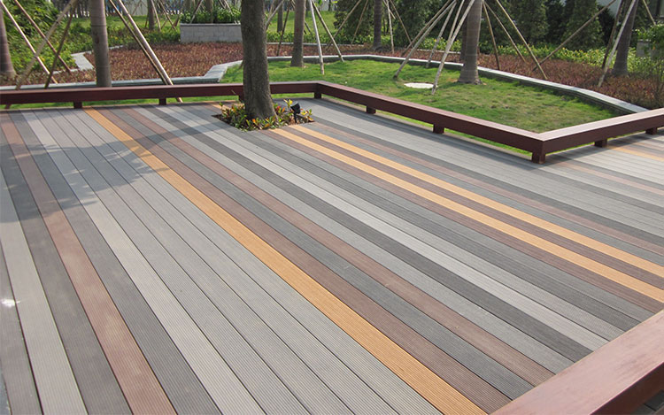 Does WPC Decking Fade