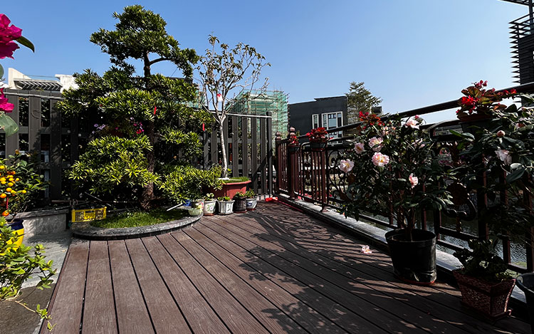 Planches de terrasse composites pour balcon à vendre