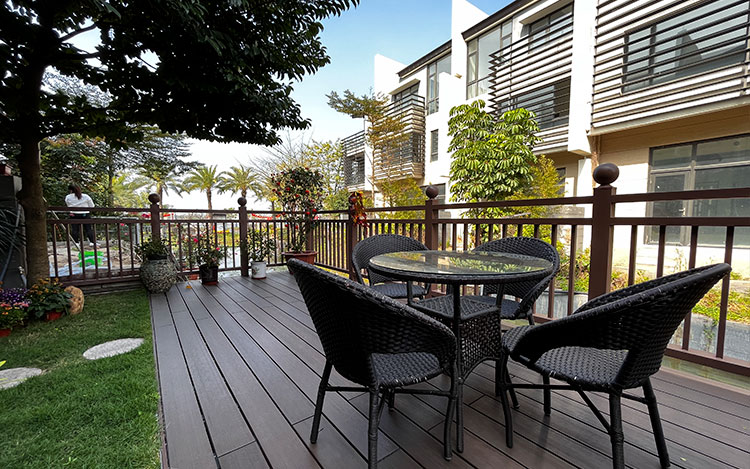 Outdoor Balcony Decking System